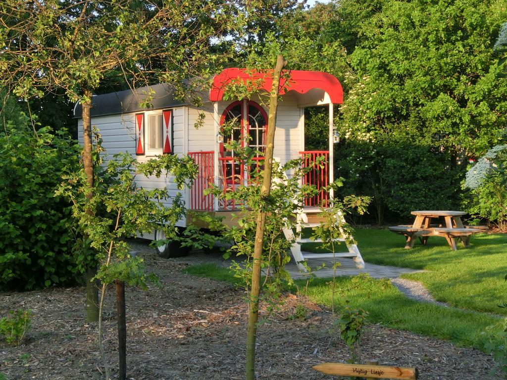 Pipowagen Camping Puur Genieten Bed and Breakfast Someren Kamer foto