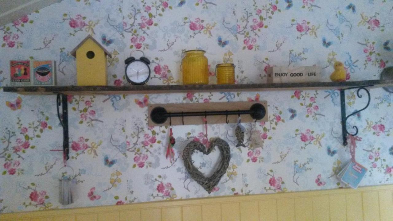 Pipowagen Camping Puur Genieten Bed and Breakfast Someren Buitenkant foto